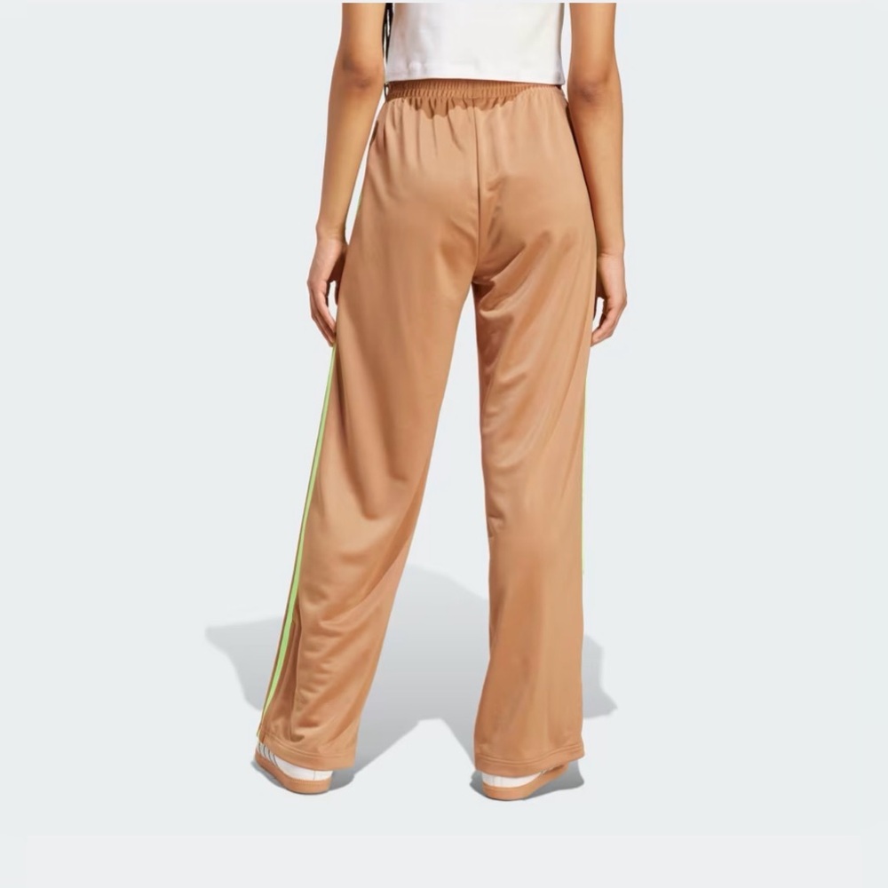 Adidas Originals Women’s Classic Loose Firebird Track Pants - Cardboard JW1230 - Picture 6 of 9